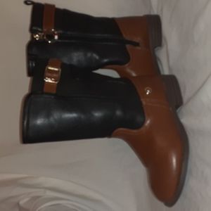 TOMMY HILFIGER girls two tone riding boots with zipper